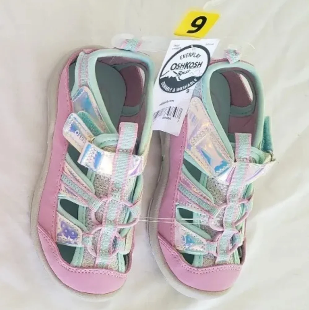 OshKosh Girl's‎ Everyplay Flexible Outsole Bump Toe Sandel